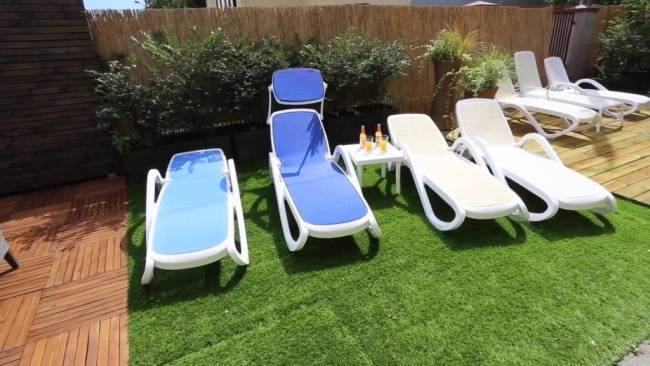 Шезлонг-лежак пластиковый Alfa белый, бежевый 1700-1945х710х850 мм Шезлонг-лежак пластиковый Alfa белый, бежевый 1700-1945х710х850 мм