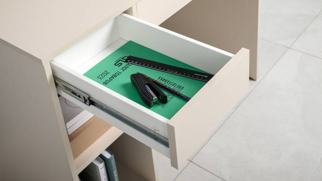 Стол компьютерный Комфорт 12.77F цвет сатин Стол компьютерный Комфорт 12.77F цвет сатин