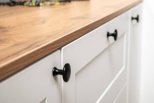 Комод с обувницей и тумбой Остин цвет белый шагрень/дуб крафт золотой Комод с обувницей и тумбой Остин цвет белый шагрень/дуб крафт золотой