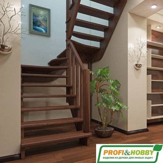 Деревянная лестница К-033м
