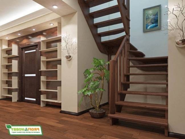 Деревянная лестница К-033м