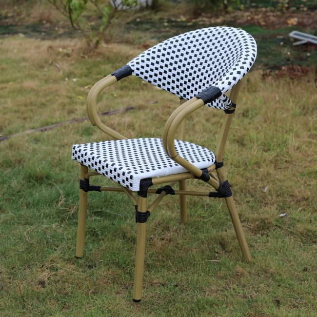 "Кабри" плетеный стул из искусственного ротанга, цвет черно-белый