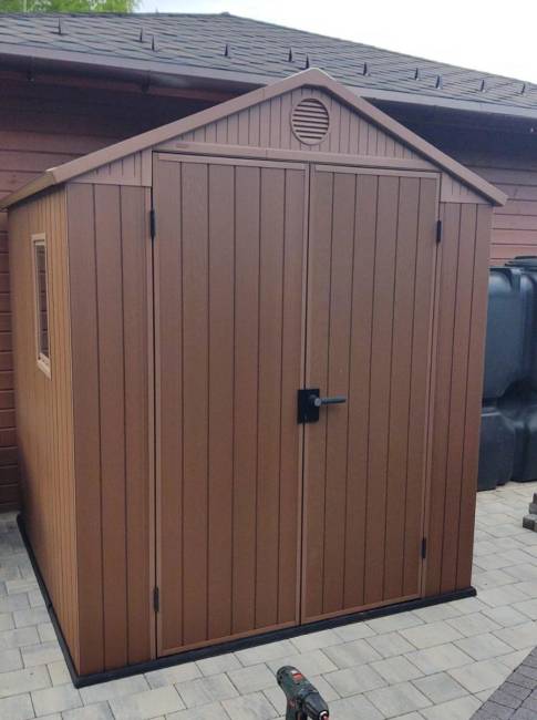 Сарай "Дарвин 6х6" (размеры 183 х 182 см), коричневый Сарай "Дарвин 6х6" (размеры 183 х 182 см), коричневый