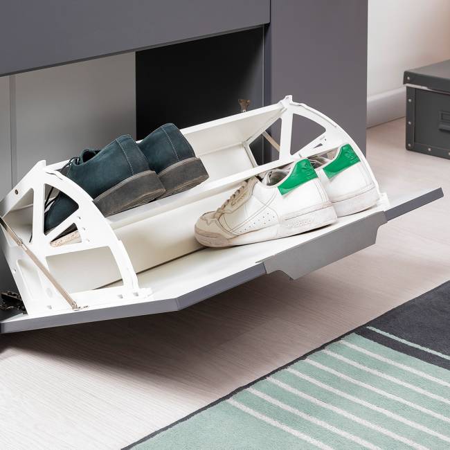 Тумба для обуви Октава 16.127 цвет серый графит/дуб крафт золотой Тумба для обуви Октава 16.127 цвет серый графит/дуб крафт золотой