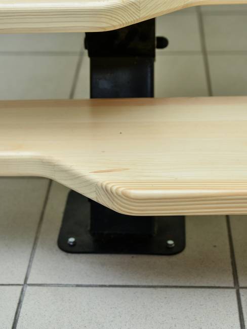 Лестница малогабаритная на монокосоуре «Гусиный шаг» 2800-3000 мм цвет серый