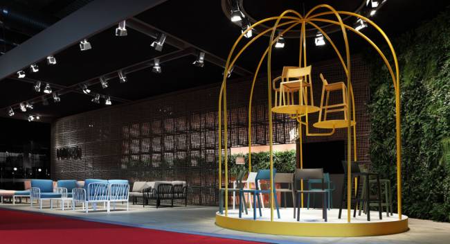 Кресло пластиковое Trill Armchair бирюзовый 585х535х825 мм Кресло пластиковое Trill Armchair бирюзовый 585х535х825 мм