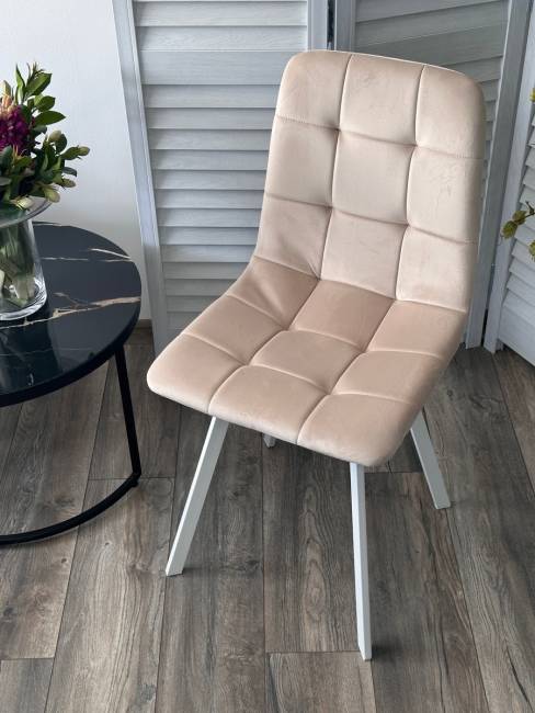 Стул РИЧИ, цвет H-06 Бежевый, велюр / белый каркас М-City Стул РИЧИ, цвет H-06 Бежевый, велюр / белый каркас М-City