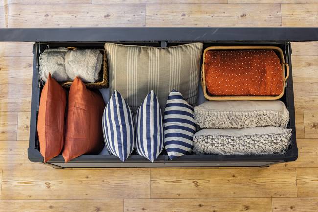 Сундук Кортина (Cortina box 570L) 570л, графит