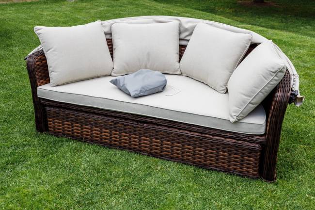 Чехол на кровать VIOLETTA Чехол на кровать VIOLETTA